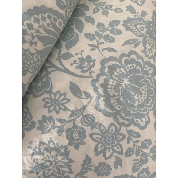 Laura Ashley Floral Full size Fitted Sheet - Picture 3 of 7